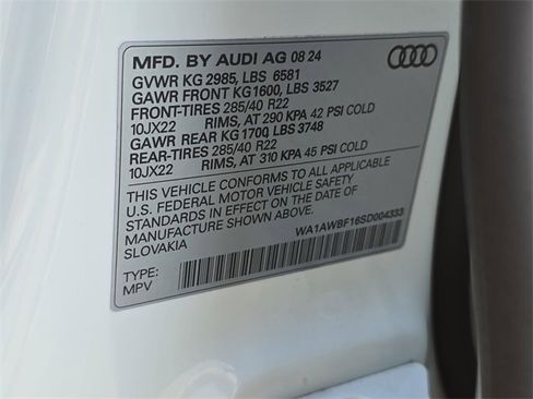 Used 2025 Audi SQ8 Premium Plus w/ S Sport Package image 37