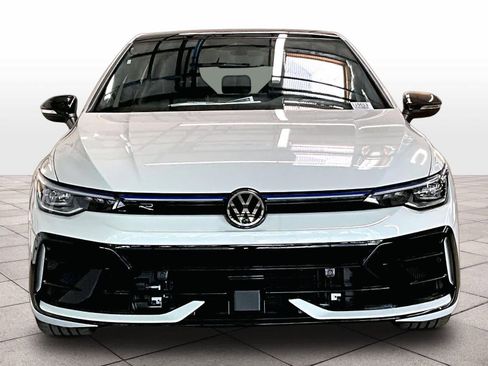 New 2026 Volkswagen Golf image 5