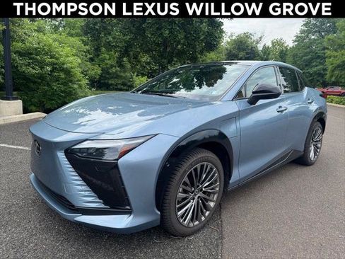 Certified 2023 Lexus RZ 450e Premium w/ Accessory Package (2T) AWD/4WD image 1