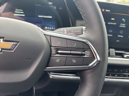 New 2026 Chevrolet Equinox LT AWD/4WD image 12