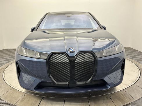 New 2026 BMW iX xDrive45 image 14