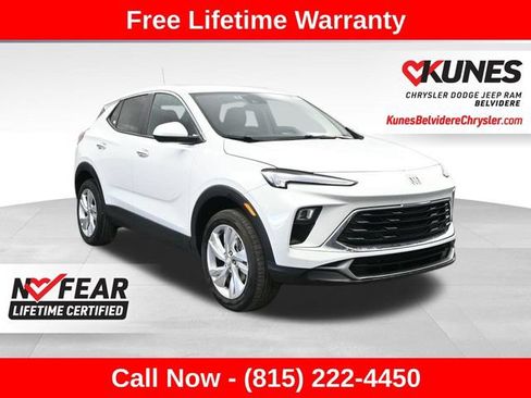 Used 2025 Buick Encore GX Preferred AWD/4WD image 1