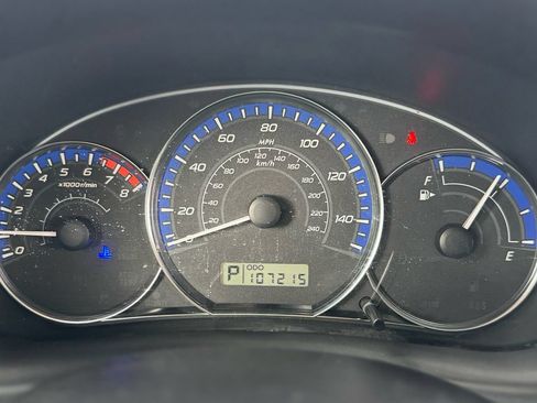 Used 2011 Subaru Forester 2.5X Premium w/ All-Weather Pkg AWD/4WD image 17