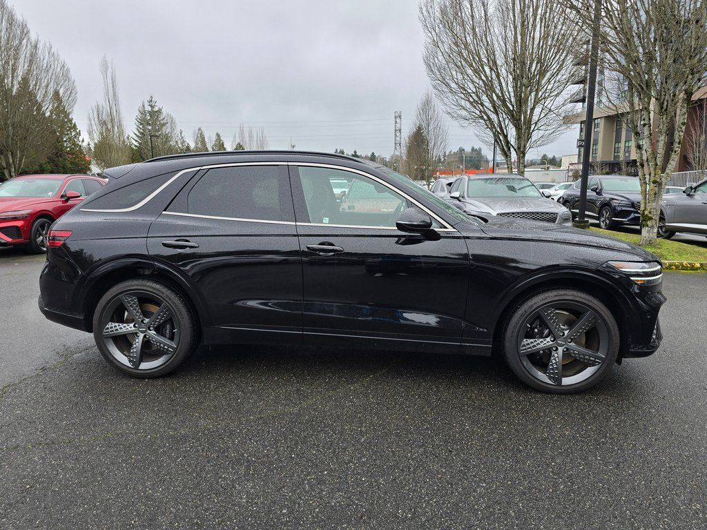 Certified 2025 Genesis GV70 3.5T Sport w/ Sport Prestige Package AWD/4WD image 6