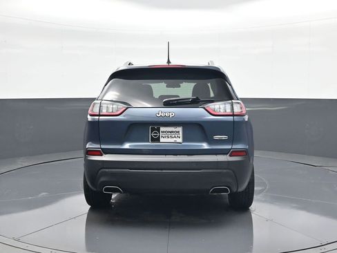 Used 2020 Jeep Cherokee Latitude Plus w/ Cold Weather Group image 6