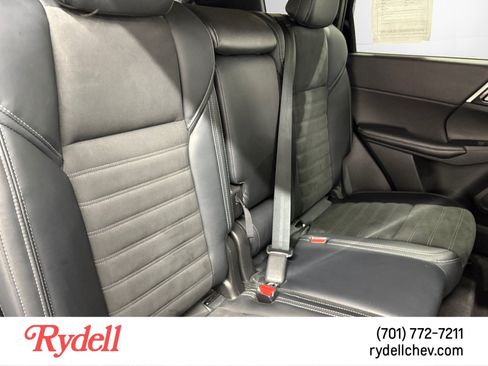 Used 2024 Mitsubishi Outlander SE AWD/4WD image 18