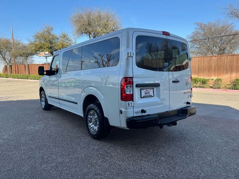 Used 2020 Nissan NV 3500 SL image 8
