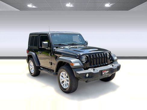 Used 2023 Jeep Wrangler Sport AWD/4WD image 7