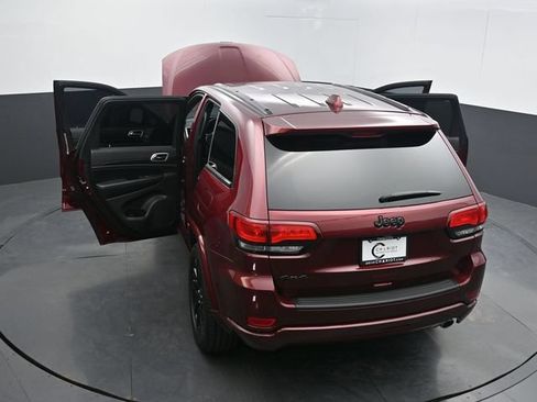 Used 2020 Jeep Grand Cherokee Altitude AWD/4WD image 73