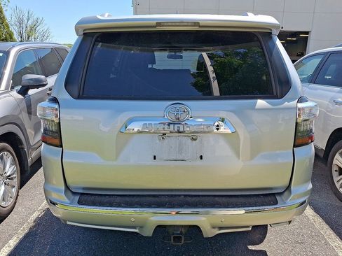 Used 2017 Toyota 4Runner Limited AWD/4WD image 5
