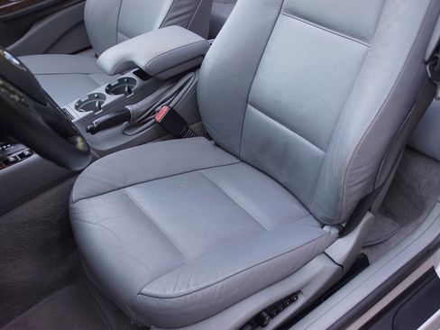 Used 1997 BMW Z3 1.9 RWD image 45