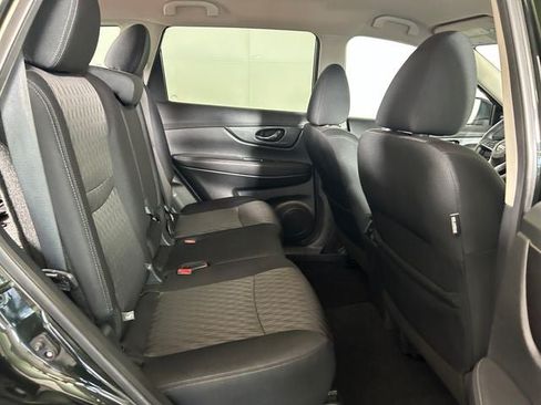 Used 2020 Nissan Rogue SV AWD/4WD image 27