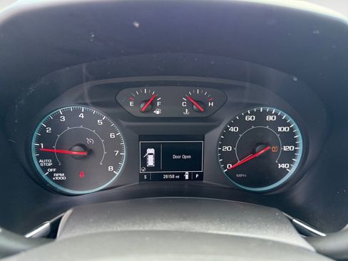 Used 2023 Chevrolet Equinox LS image 19