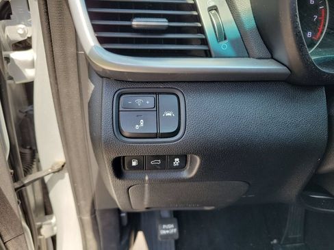 Used 2019 Kia Optima LX FWD image 25