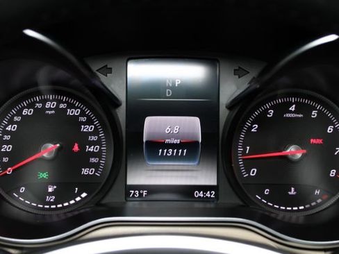 Used 2018 Mercedes-Benz GLC 300 w/ Multimedia Package image 19