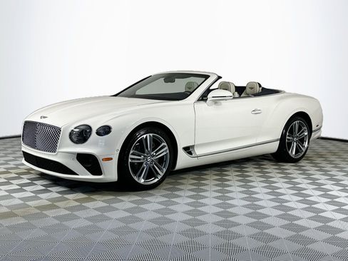 Used 2023 Bentley Continental GT V8 image 7