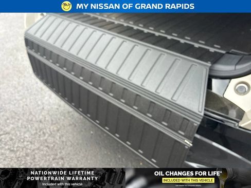 New 2026 Nissan Murano Platinum w/ Cargo Package AWD/4WD image 31