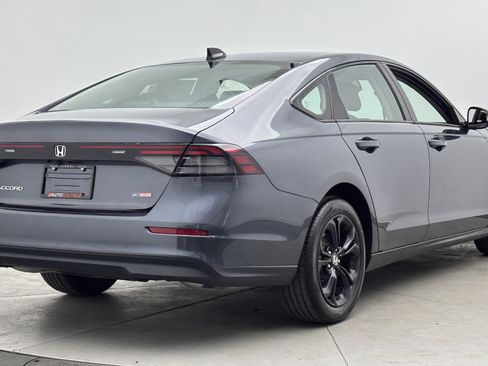 Used 2025 Honda Accord SE image 8