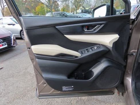 Used 2021 Subaru Ascent Premium w/ Convenience Package image 16