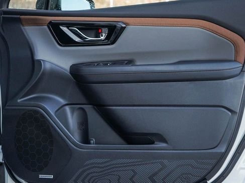 New 2026 Subaru Forester Sport image 9