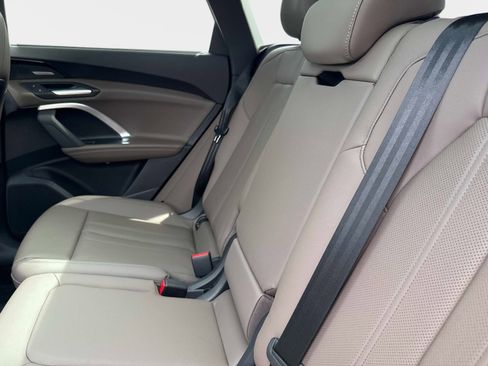 New 2025 Audi Q5 Prestige image 12