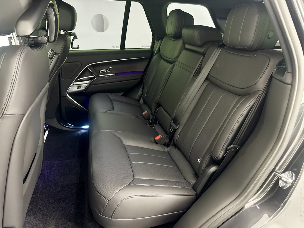 New 2026 Land Rover Range Rover SE AWD/4WD image 25
