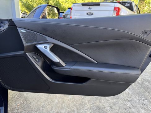 Used 2016 Chevrolet Corvette Z06 w/ 3LZ Preferred Equipment Group image 20