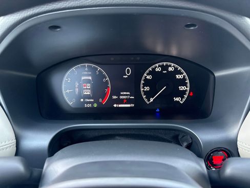 Used 2025 Honda HR-V LX image 15