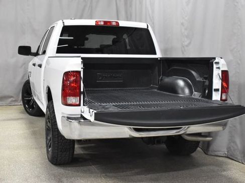 Used 2023 RAM 1500 Classic SLT w/ Protection Group AWD/4WD image 10