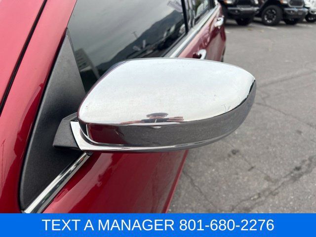 Used 2013 Chrysler 200 Limited FWD image 10