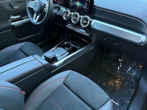 Used 2023 Mercedes-Benz GLB 250 image 20