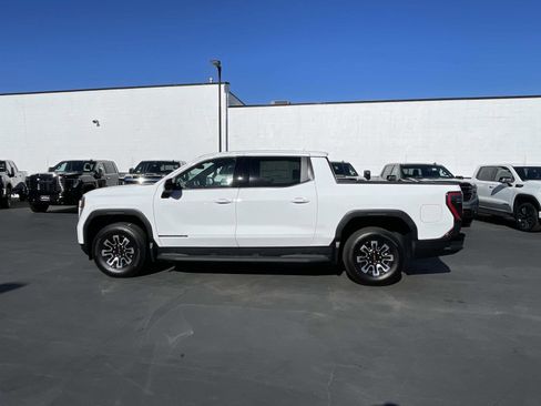 New 2026 GMC Sierra EV Elevation image 8