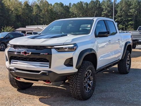 New 2025 Chevrolet Colorado ZR2 w/ Technology Package image 5