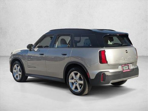 Certified 2025 MINI Cooper Countryman S image 8
