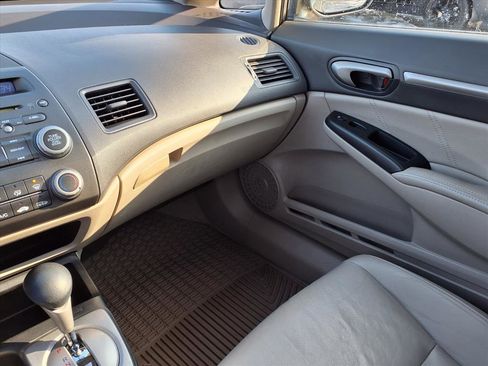 Used 2011 Honda Civic EX-L image 22