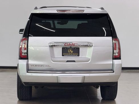 Used 2019 GMC Yukon XL Denali w/ Open Road Package image 5