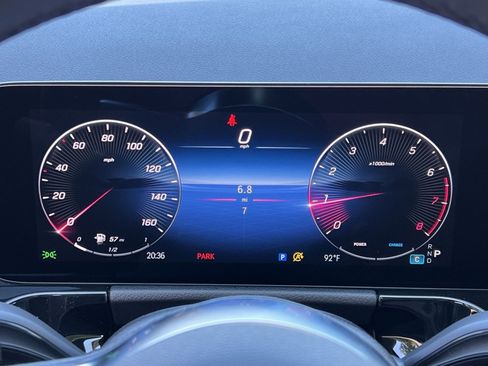 Used 2026 Mercedes-Benz GLA 250 4MATIC image 15