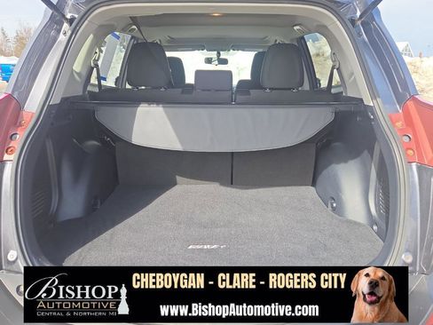 Used 2014 Toyota RAV4 XLE image 28