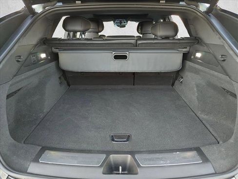 Used 2024 Cadillac Lyriq Sport image 6