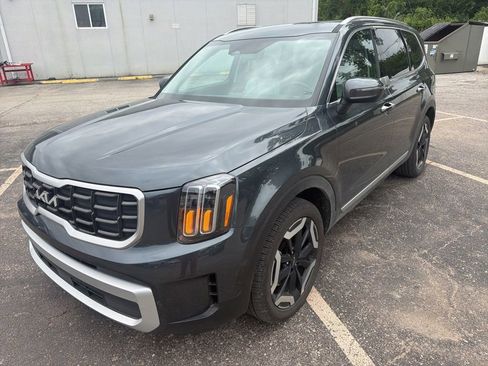 Used 2024 Kia Telluride S w/ S Sunroof Package AWD/4WD image 2