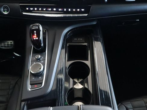 Used 2023 Cadillac Escalade V AWD/4WD image 34