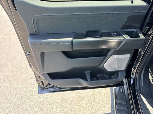 New 2025 Ford F150 Lariat w/ Equipment Group 502A High image 21