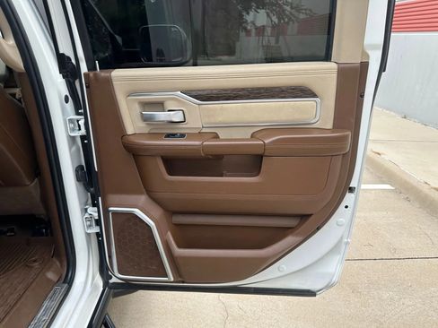 Used 2020 RAM 2500 Laramie image 22