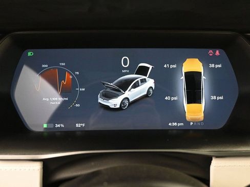 Used 2021 Tesla Model X Long Range image 17