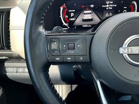 Certified 2022 Nissan Pathfinder Platinum w/ Lighting Package (N93) image 22