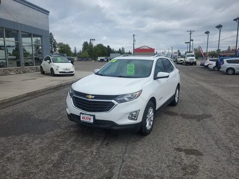 Used 2018 Chevrolet Equinox LT w/ Sun & Infotainment Package AWD/4WD image 1