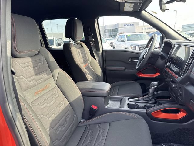 Used 2025 Nissan Frontier PRO-4X w/ Interior Protection Package AWD/4WD image 15