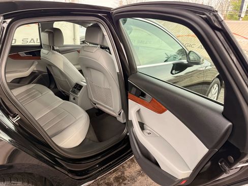 Used 2021 Audi A4 2.0T Premium w/ Convenience Package image 21