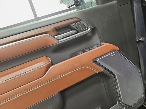 Used 2024 GMC Sierra 2500 Denali Ultimate image 49