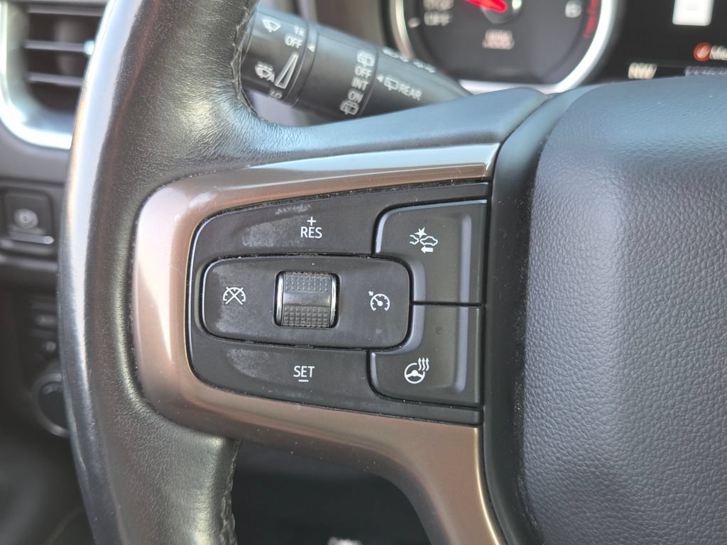 Used 2021 Chevrolet Suburban High Country w/ Premium Package AWD/4WD image 19